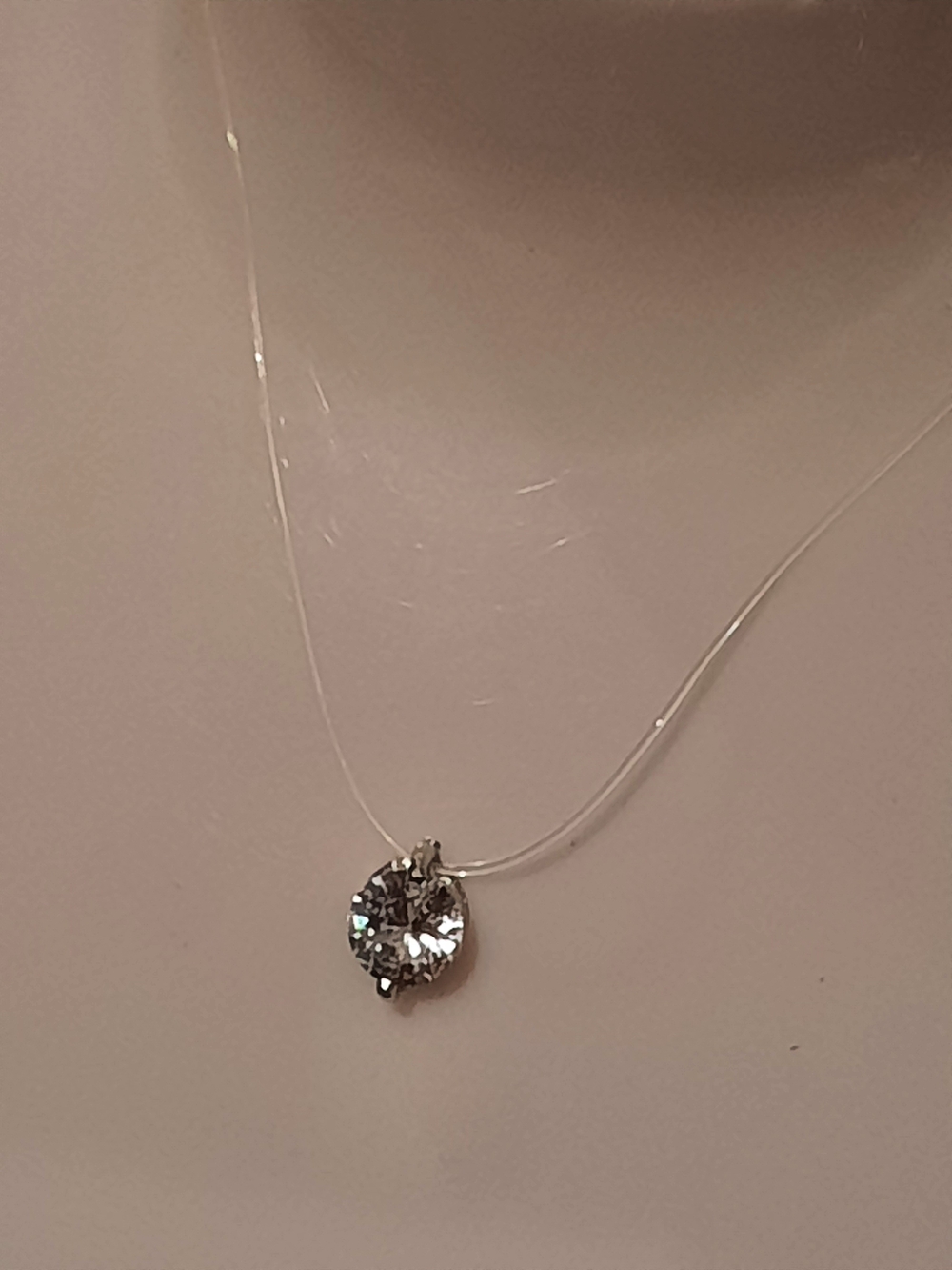 NWT Elegant Clear Crystal Solitaire Pendant Necklace W/INVISIBLE CORD Stainless